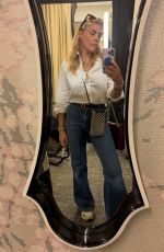 BUSY PHILIPPS - Instagram Photos 01/01/2026