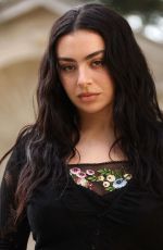 CHARLI XCX at Wuthering Heights Global Junket Photocall at Greystone Mansion in Beverly Hills 01/28/2026