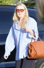 DAKOTA FANNING Arrives for a Fashion Fitting in Hollywood 01/28/2026