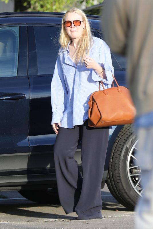 DAKOTA FANNING Arrives for a Fashion Fitting in Hollywood 01/28/2026