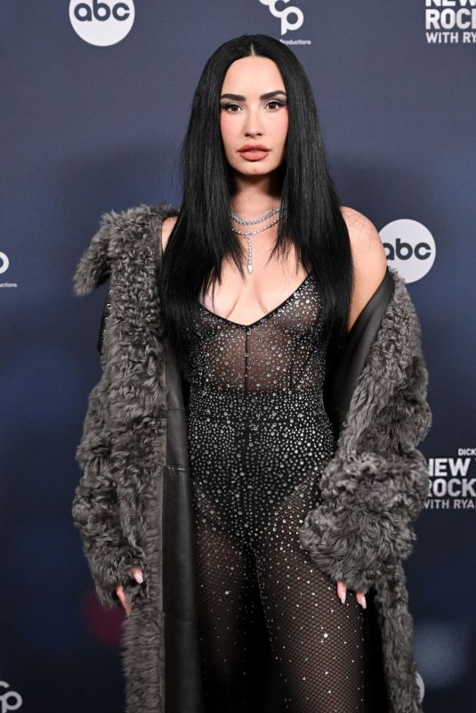 DEMI LOVATO at Dick Clark’s New Year’s Rockin’ Eve with Ryan Seacrest 2026 in New York 12/31/2025