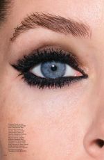 DOUTZEN KROES in Vogue Magazine, France February 2026
