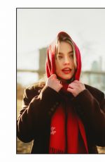 EMMA BROOKS at a Photoshoot, January 2026