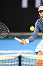 EMMA RADUCANU at First Round of Hobart International in Hobart 01/13/2026