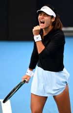 EMMA RADUCANU at Hobart International in Hobart 01/14/2026