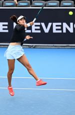 EMMA RADUCANU at Hobart International in Hobart 01/14/2026