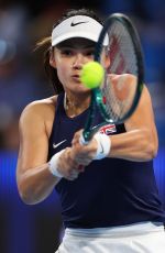 EMMA RADUCANU Loses in Three Sets to Maria Sakkari at United Cup in Perth 01/05/2026