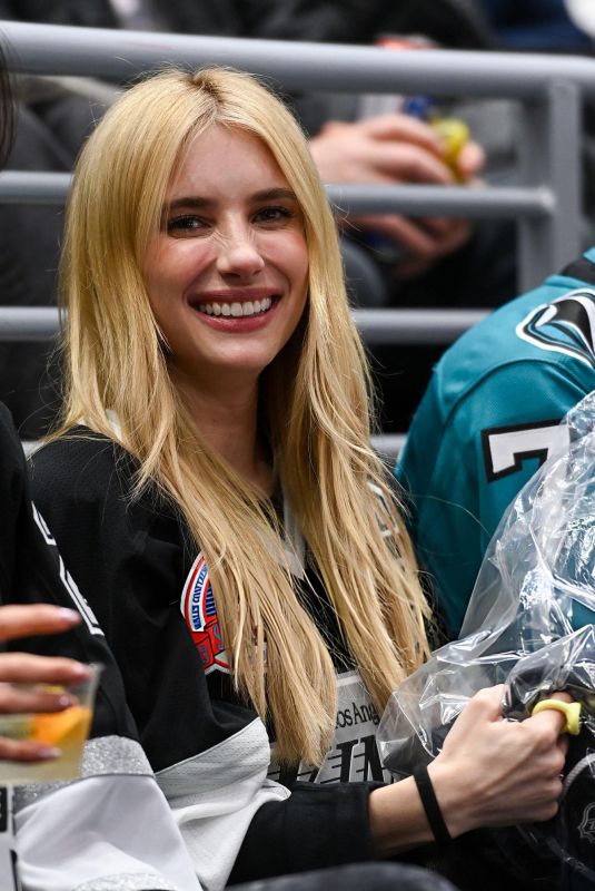 EMMA ROBERTS at Los Angeles Kings vs San Jose Sharks Game in Los Angeles 01/07/2026