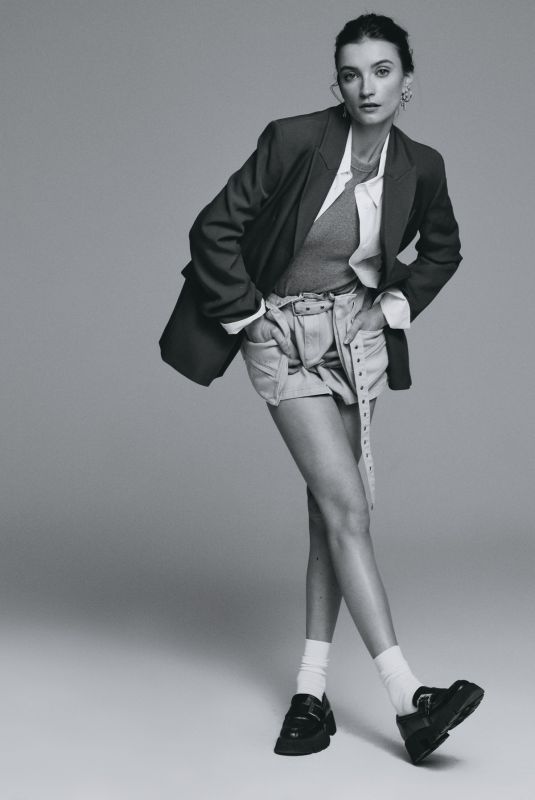 HANNAH MASI at a Photoshoot, January 2026