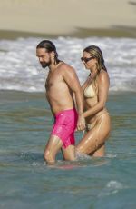 HEIDI KLUM in Bikini at a Beac in Saint Barthelemy 01/04/2026
