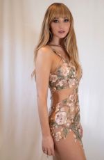JENNIFER LAWRENCE - Golden Globes Awards Photoshoot, January 2026