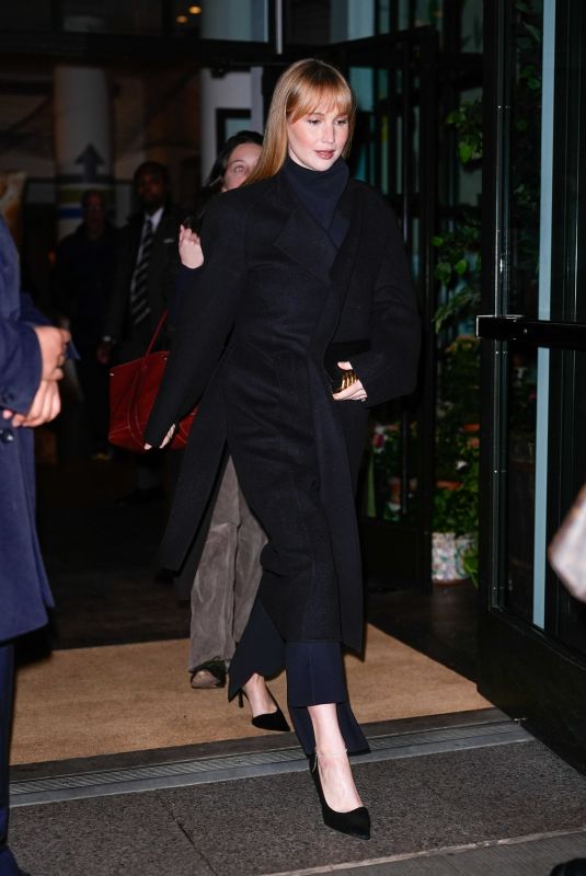 JENNIFER LAWRENCE Out in New York City 01/07/2026