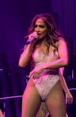 JENNIFER LOPEZ Performs in New York 01/05/2026