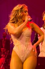 JENNIFER LOPEZ Performs in New York 01/05/2026