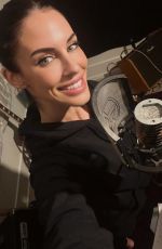 JESSICA LOWNDES - Instagram Photos 01/09/2026