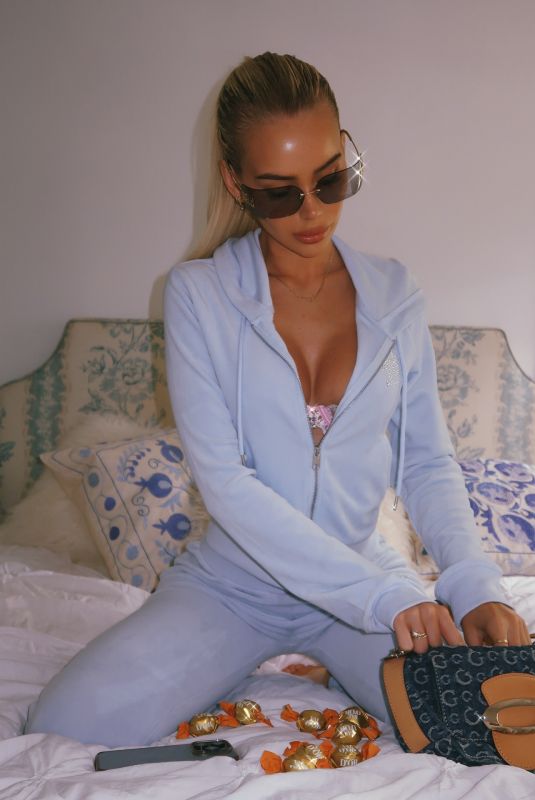 JULIA CAVANAGH - Instagram Photos 01/20/2026