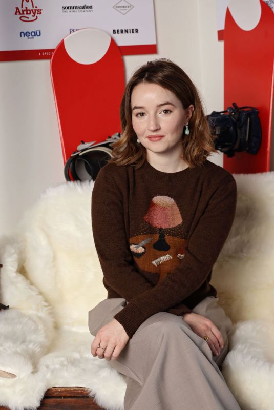 KAITLYN DEVER at Arby