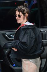 KRISTEN STEWART Leaves Her Loft in New York 01/05/2026