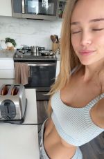KYLA DODDS - Instagram Photos and Video 01/10/2026