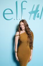 LARSEN THOMPSON at H&M and e.l.f Immersive Experience in Berlin 01/28/2026