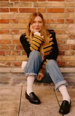 LEA SEYDOUX in Harper