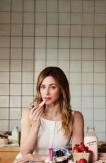 LILI REINHART - Personal Day Tinted Emotional Support Lip Balm, January 2026