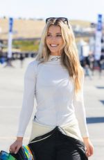LINDSAY BREWER - Instagram Photos 01/02/2026