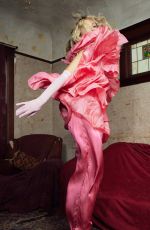 LISA GILROY for 1883 Magazine, December 2024