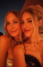 LISA GILROY - Instagram Photos 01/12/2026