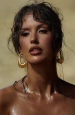 LIZA MAKHU at a Photoshoot, August 2025