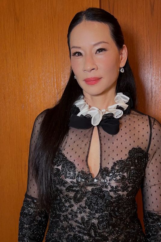 LUCY LIU – Instagram Photos and Video 01/10/2026