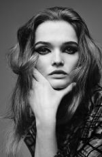 LULU TENNEY for Elle Magazine, February 2026