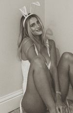 MADELINE HOPE - Instagram Photos and Videos 01/08/2026