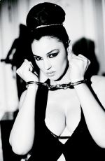 MONICA BELLUCCI for Vogue Spain 2005