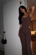 NAAZ TORBATI - Instagram Photos 01/08/2026