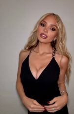 NATALIE ALYN LIND - Instagram Photos 01/14/2026