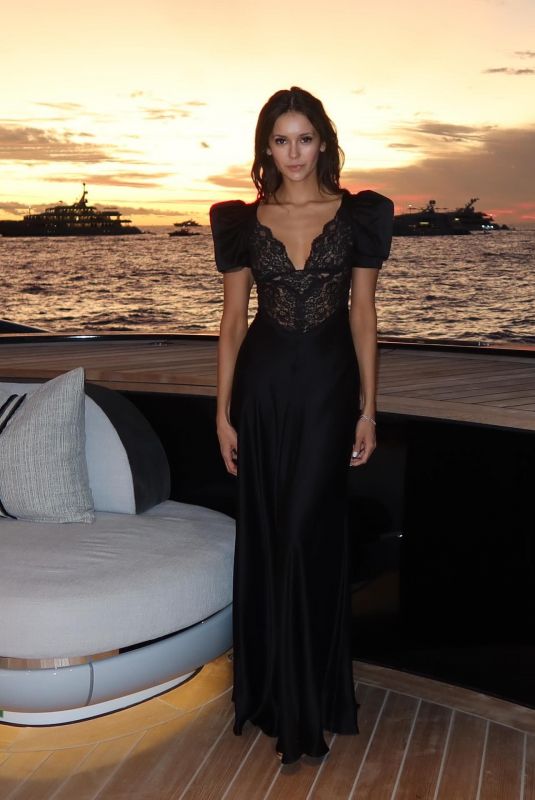 NINA DOBREV - Instagram Photos 01/03/2025