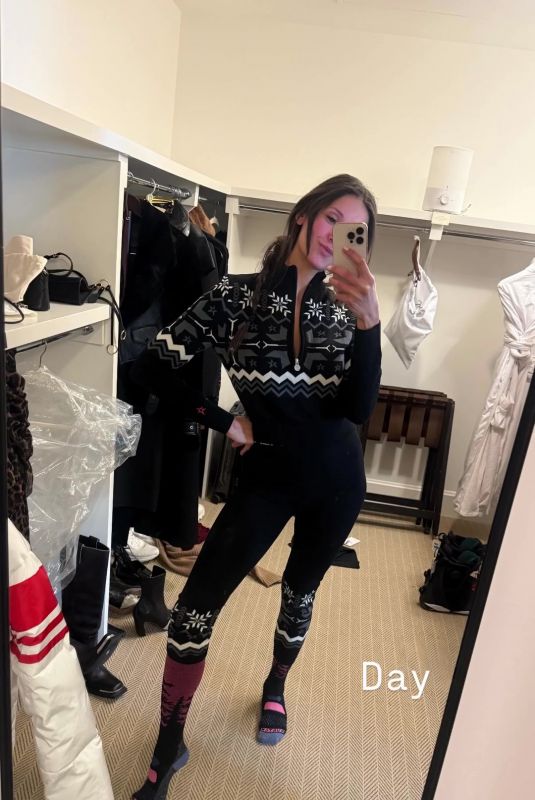 NINA DOBREV - Instagram Photos 01/27/2026