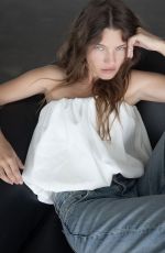 OLGA OBUMOVA at a Photoshoot, January 2026