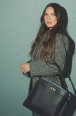 OLIVIA MUNN - Instagram Photos 01/12/2026