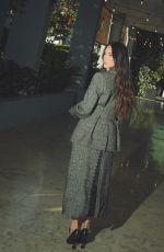 OLIVIA MUNN - Instagram Photos 01/12/2026
