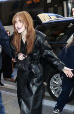 SADIE SINK Arrives at The Kelly Clarkson Show in New York City 01/08/2026