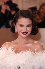 SELENA GOMEZ at 83rd Annual Golden Globe Awards in Beverly Hills 01/11/2026