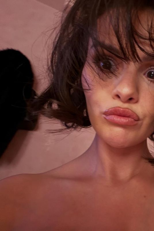 SELENA GOMEZ - Instagram Photos 01/21/2026
