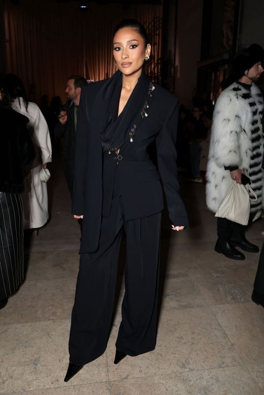 SHAY MITCHELL at Zuhair Murad Haute Couture Week S/S 26 Show in Paris 01/28/2026