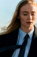 SOPHIE TURNER for Net-a-Porter, January 2026