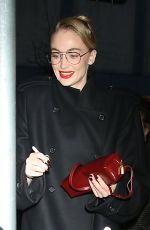 SOPHIE TURNER Out in New York City 01/07/2026