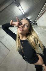 STELLA MAXWELL - Instagram Photos 01/05/2025