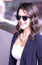 SUNNY LEONE Departing from Mumbai Airport 01/24/2026