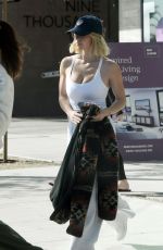 SYDNEY SWEENEY Out and About in Los Angeles 01/29/2026